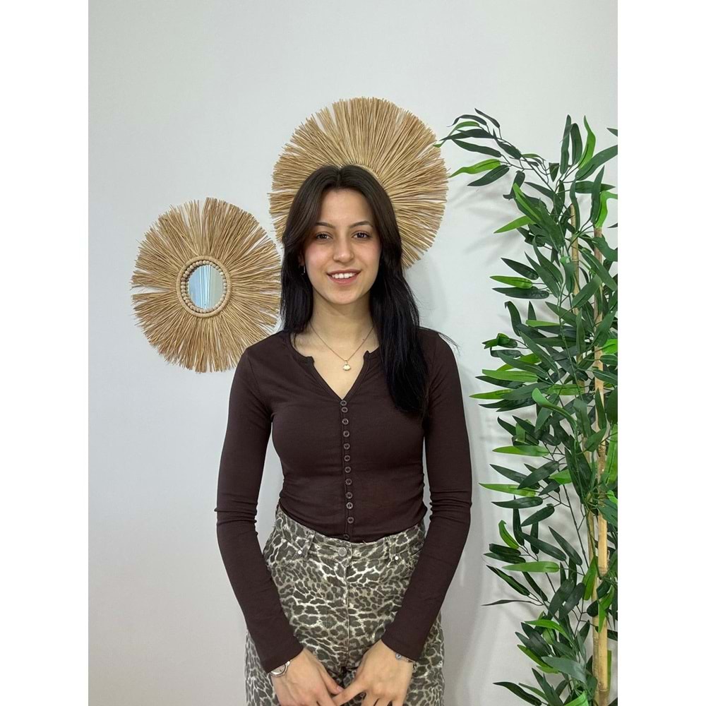 Acı Kahve Bisiklet Yaka Düğmeli Bluz