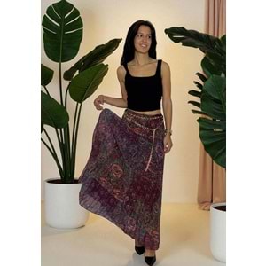 Piliseli Desenli Zincir Detaylı Etek