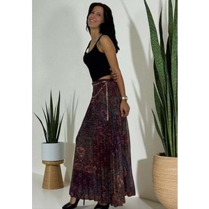 Piliseli Desenli Zincir Detaylı Etek