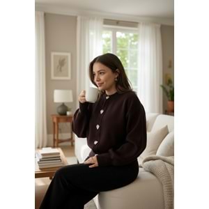 Koyu Kahve Üçgen Düğmeli Premium Hırka