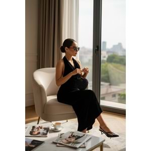 Kadife Siyah Sırt Dekolteli Davet Elbisesi