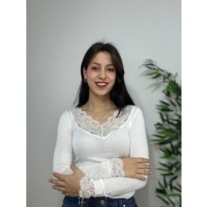 Beyaz V Yaka Dantel Detaylı Bluz