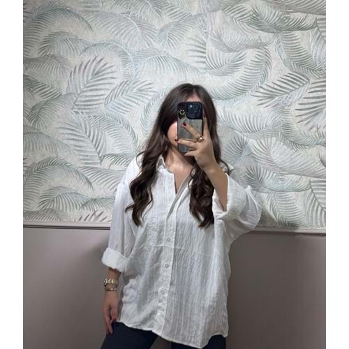 Beyaz Çizgili Oversize Gömlek
