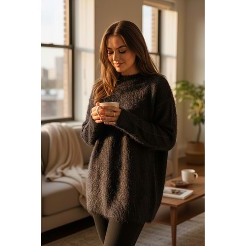 Siyah Bisiklet Yaka Sakallı Premium Kazak