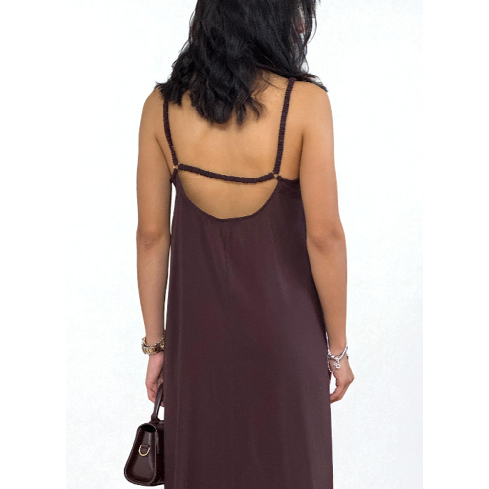 Askılı Sırt Dekolteli Kahverengi Uzun Elbise