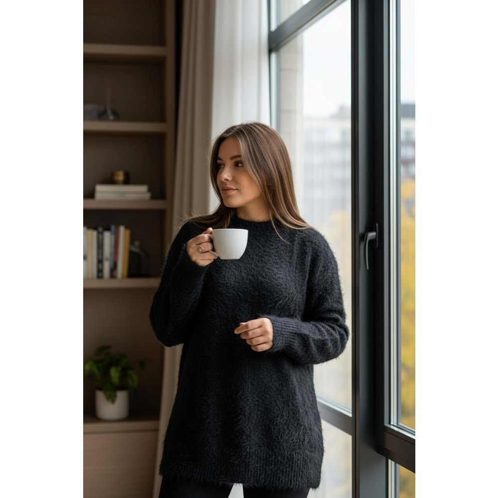 Siyah Bisiklet Yaka Sakallı Premium Kazak